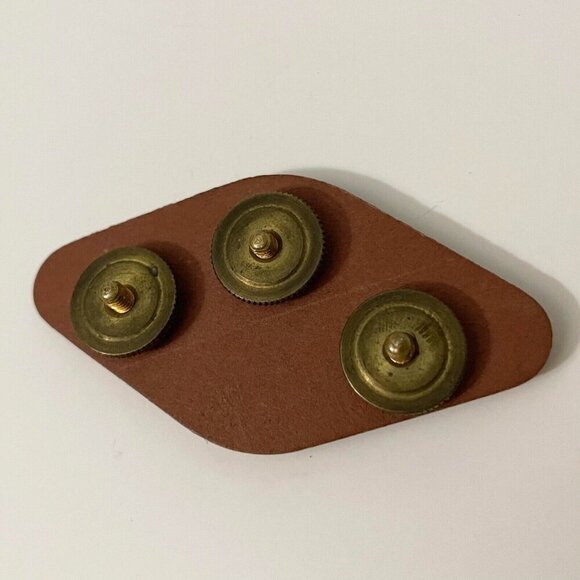 Vintage RCAF Royal Canadian Air Force Officers Wedge Cap Badge - Picture 3 of 16